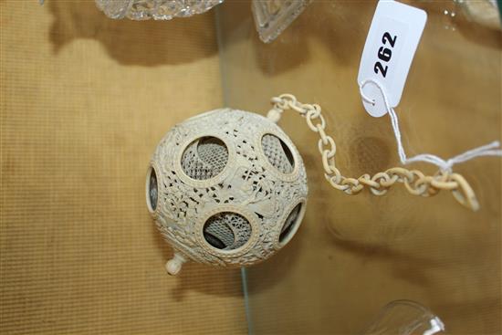 Chinese large carved ivory concentric ball (a.f)